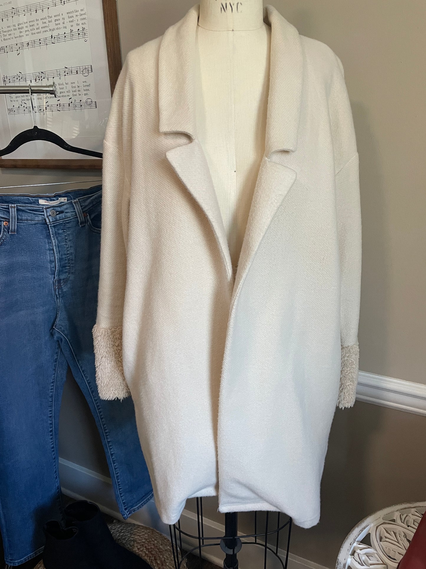 Cream Coat - Medium